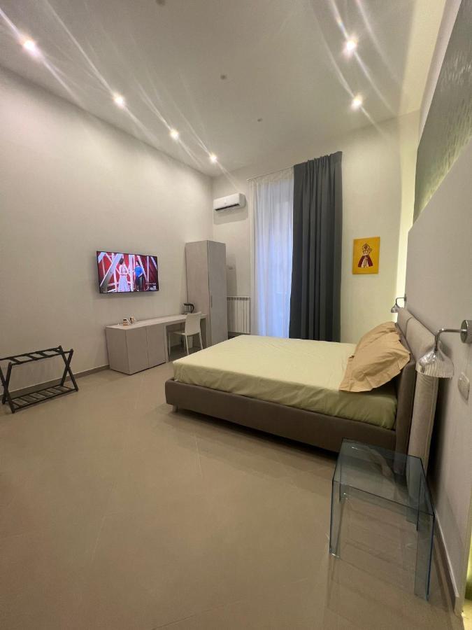 Dimora Chiaia 209 Hotel Nápoly Kültér fotó