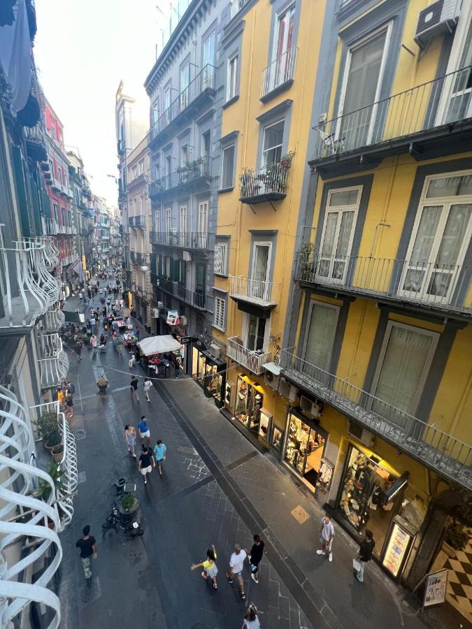 Dimora Chiaia 209 Hotel Nápoly Kültér fotó