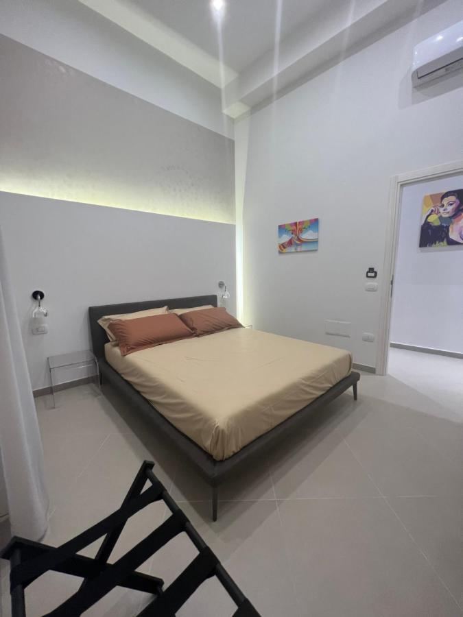 Dimora Chiaia 209 Hotel Nápoly Kültér fotó