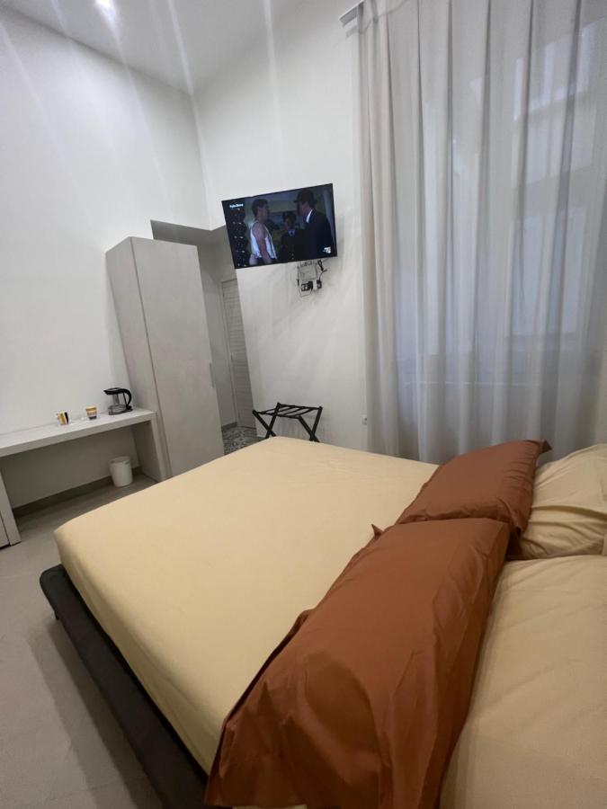 Dimora Chiaia 209 Hotel Nápoly Kültér fotó